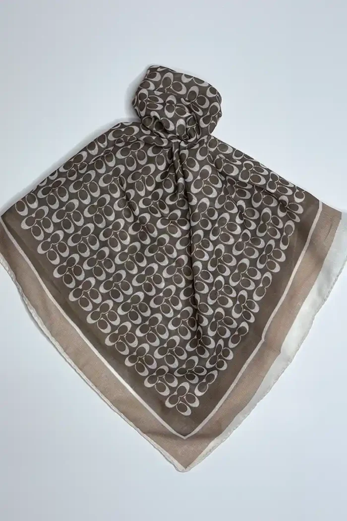 mini-scarf