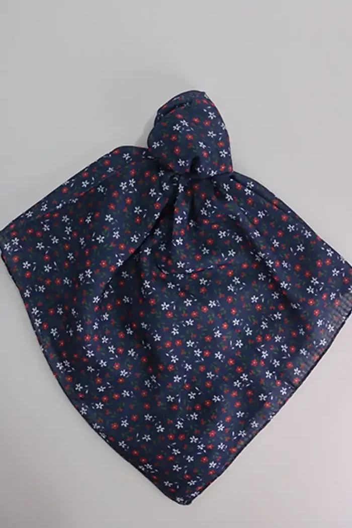 mini-scarf