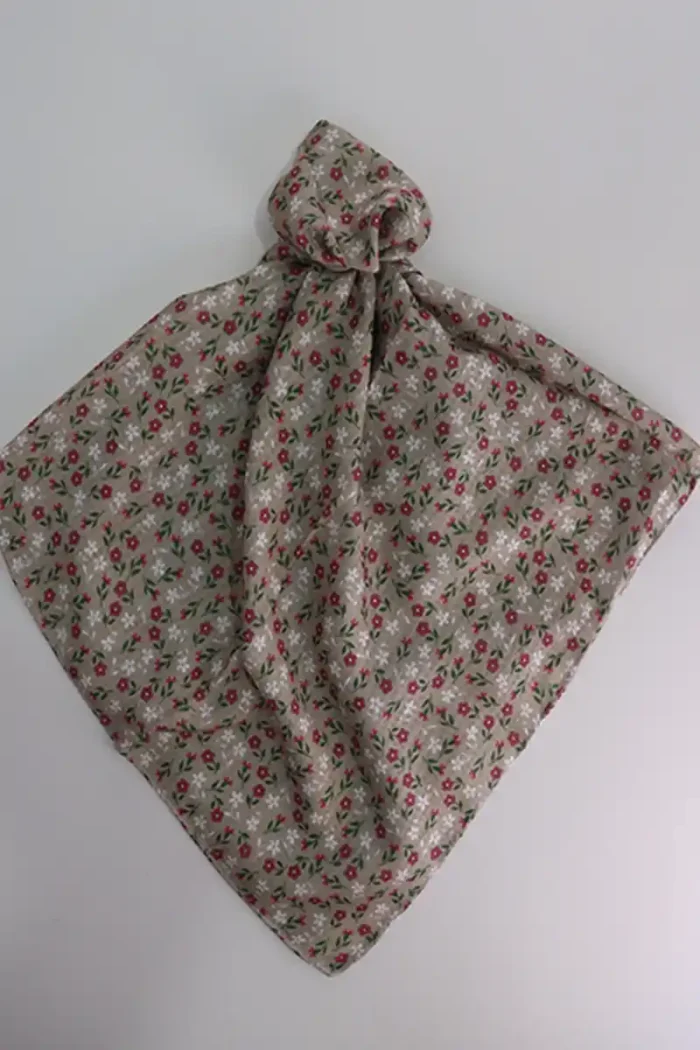 mini-scarf