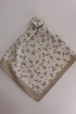 mini-scarf